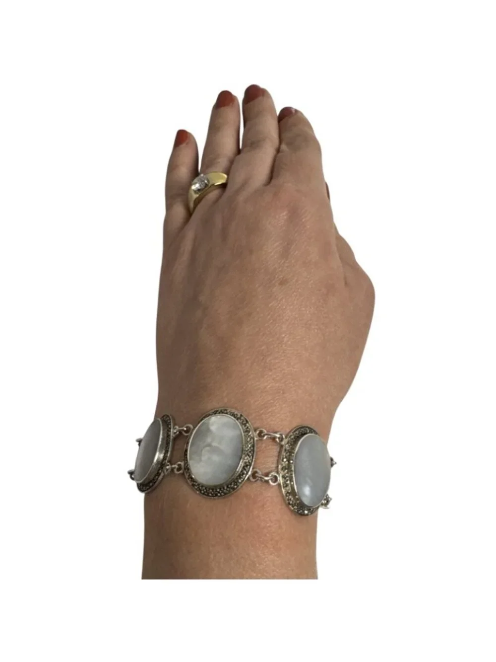 925 Sterling Silver this bracelet